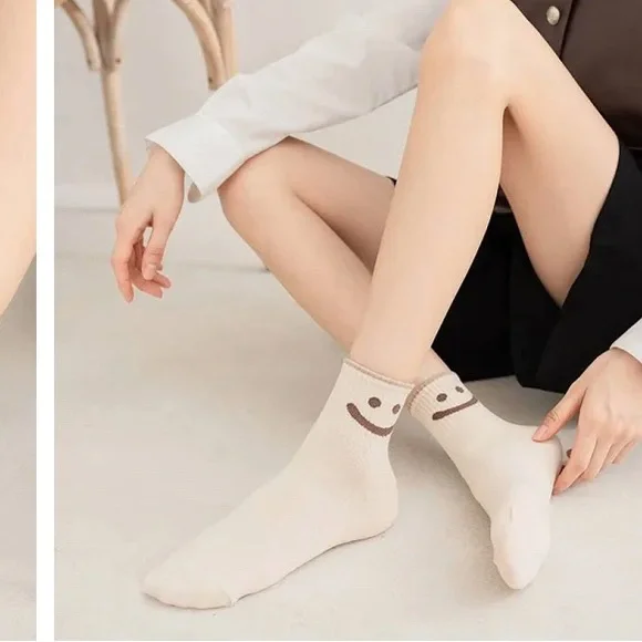 Women’s Smiley Face Ankle Socks - 5 Pack - Black, Cream, Tan new - Picture 5 of 6